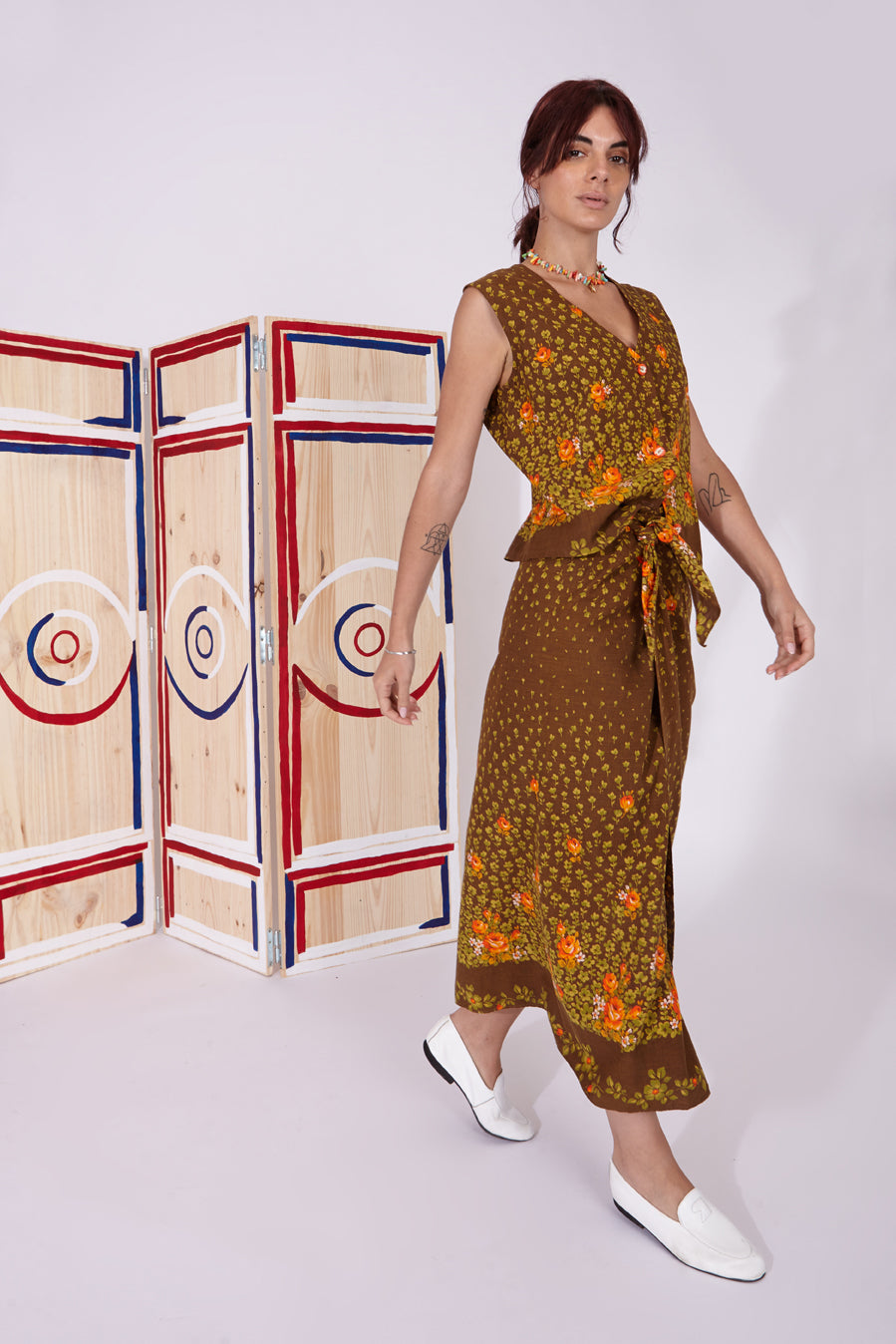 Saler - Waiscoat orange & green rose